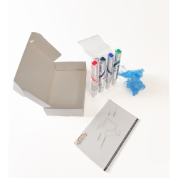 Uchwyt z plexi +4 pisaki Pentel 90x80x35 mm. Producent Karta